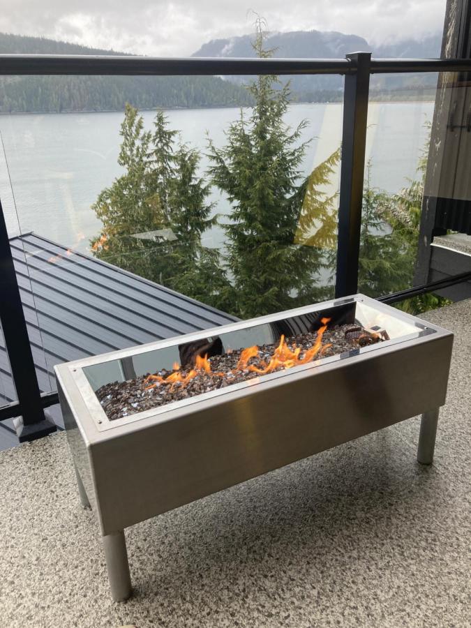 Bjorn Holm Villa Port Renfrew Exteriör bild