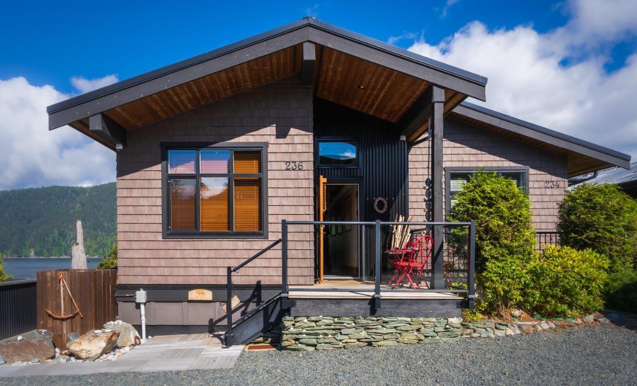 Bjorn Holm Villa Port Renfrew Exteriör bild