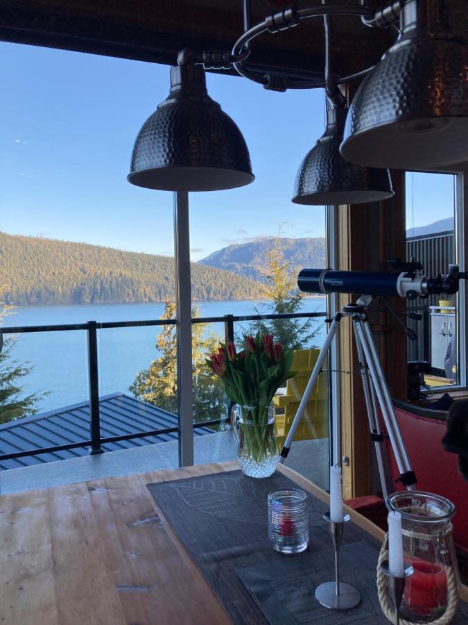 Bjorn Holm Villa Port Renfrew Exteriör bild