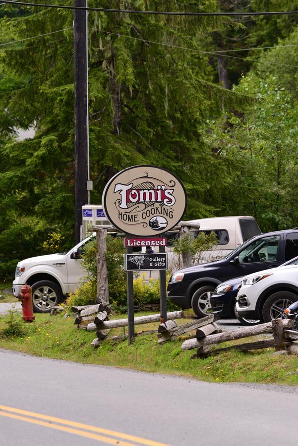 Bjorn Holm Villa Port Renfrew Exteriör bild